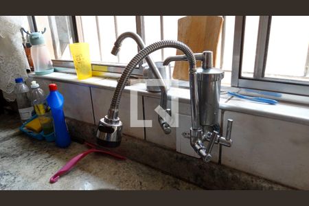 Casa à venda com 132m², 2 quartos e 2 vagas Casa à venda com 132m², 2 quartos e 2 vagasCozinha