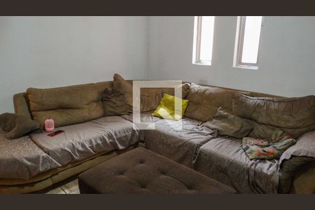 Sala de casa à venda com 2 quartos, 132m² em Jardim Roberto, Osasco
