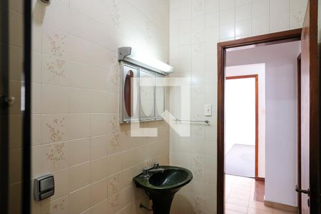 Casa à venda com 291m², 4 quartos e 3 vagasBanheiro