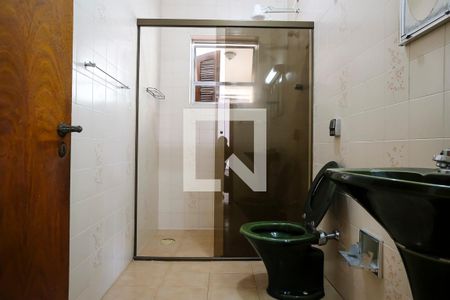 Casa à venda com 291m², 4 quartos e 3 vagasBanheiro