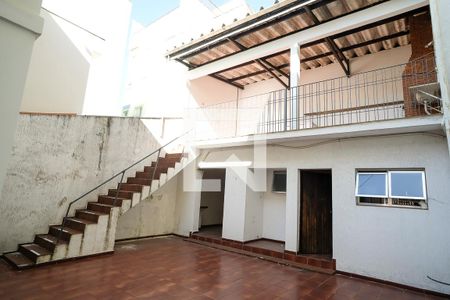 Casa à venda com 291m², 4 quartos e 3 vagasQuintal