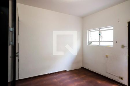 Casa à venda com 291m², 4 quartos e 3 vagasQuarto Área de Serviço