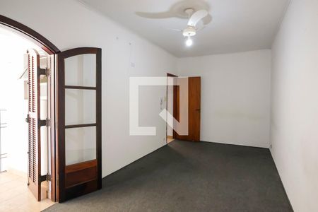 Casa à venda com 291m², 4 quartos e 3 vagasSuíte