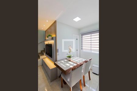 Sala e Cozinha Integrada  de apartamento à venda com 3 quartos, 69m² em Vila Ré, São Paulo