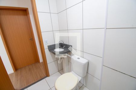 Apartamento à venda com 44m², 2 quartos e 1 vaga Apartamento à venda com 44m², 2 quartos e 1 vagaBanheiro