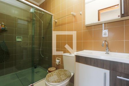 Banheiro de apartamento para alugar com 1 quarto, 51m² em Sarandi, Porto Alegre