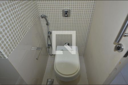 Apartamento à venda com 142m², 3 quartos e 2 vagasBanheiro Social