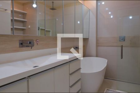 Apartamento à venda com 142m², 3 quartos e 2 vagasBanheiro da Suíte 2