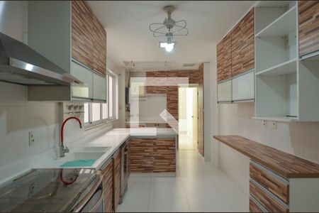 Apartamento à venda com 142m², 3 quartos e 2 vagasCozinha