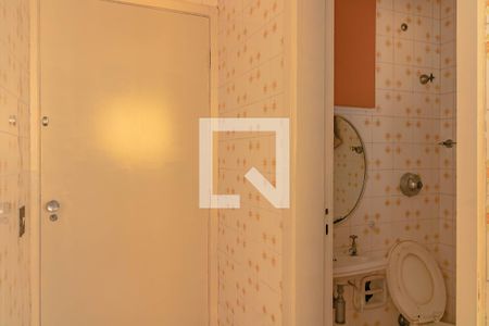 Apartamento para alugar com 74m², 2 quartos e 1 vaga Apartamento para alugar com 74m², 2 quartos e 1 vagaBanheiro