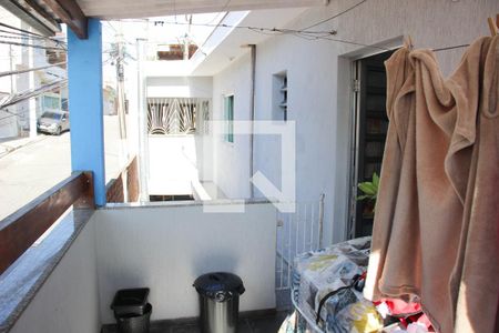 Casa à venda com 200m², 3 quartos e 2 vagasLavanderia 2