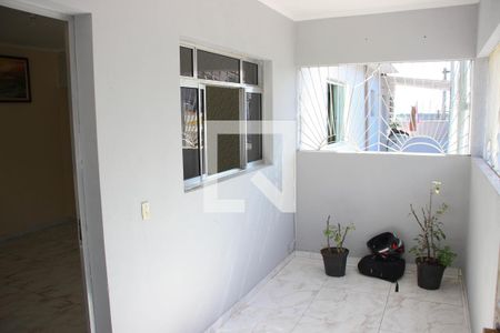 Casa à venda com 200m², 3 quartos e 2 vagasHall de entrada