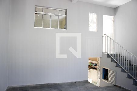 Casa à venda com 200m², 3 quartos e 2 vagasGaragem