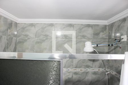 Casa à venda com 200m², 3 quartos e 2 vagasBanheiro 2