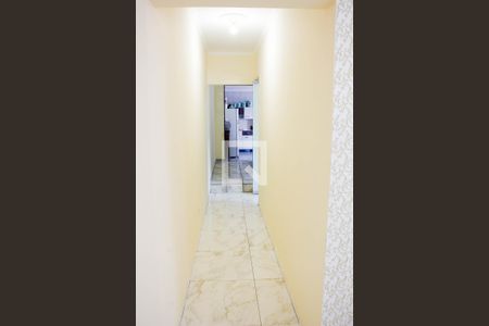 Casa à venda com 200m², 3 quartos e 2 vagasBanheiro Corredor