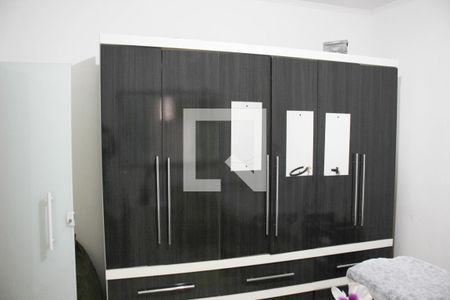 Casa à venda com 200m², 3 quartos e 2 vagasQuarto 3