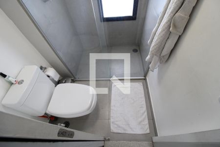 Banheiro  de kitnet/studio para alugar com 1 quarto, 42m² em Perdizes, São Paulo