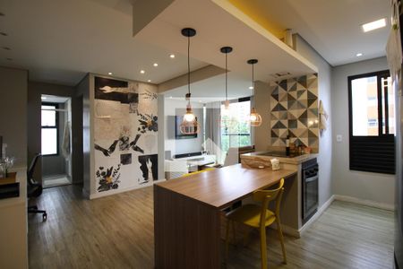 Sala  de kitnet/studio para alugar com 1 quarto, 42m² em Perdizes, São Paulo