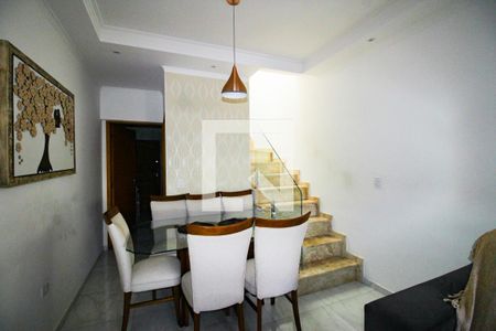 Casa à venda com 125m², 3 quartos e 2 vagassala