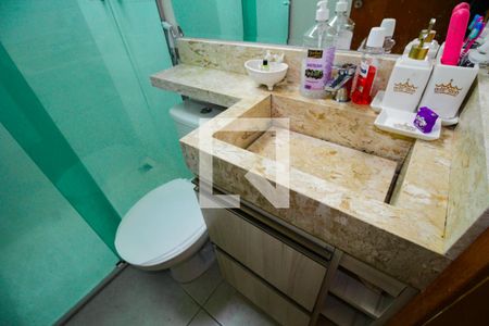 Casa à venda com 125m², 3 quartos e 2 vagasBanheiro Social