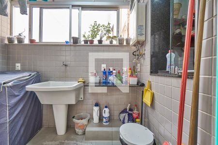 Apartamento à venda com 120m², 3 quartos e 1 vaga Apartamento à venda com 120m², 3 quartos e 1 vagaÁrea de Serviço