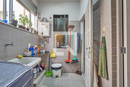 Apartamento à venda com 120m², 3 quartos e 1 vaga Apartamento à venda com 120m², 3 quartos e 1 vagaÁrea de Serviço