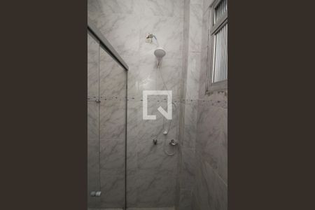 Apartamento à venda com 88m², 3 quartos e sem vaga Apartamento à venda com 88m², 3 quartos e sem vagaBanheiro