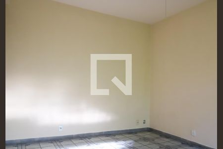 Sala de casa à venda com 7 quartos, 300m² em Piedade, Rio de Janeiro