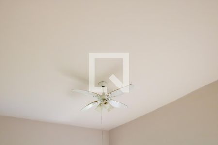 Sala de casa à venda com 7 quartos, 300m² em Piedade, Rio de Janeiro