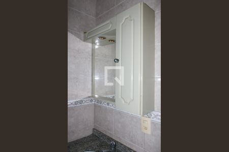Casa à venda com 300m², 7 quartos e 3 vagasBanheiro do Corredor