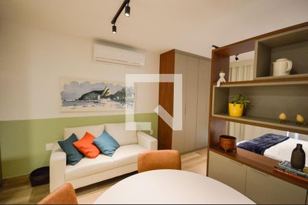 Sala/Quarto de apartamento à venda com 1 quarto, 42m² em Maracanã, Rio de Janeiro