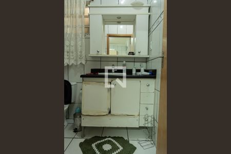 Banheiro  de casa à venda com 1 quarto, 274m² em Vila Francisco Matarazzo, Santo André