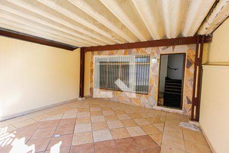 Casa para alugar com 148m², 2 quartos e 2 vagas Casa para alugar com 148m², 2 quartos e 2 vagasGaragem