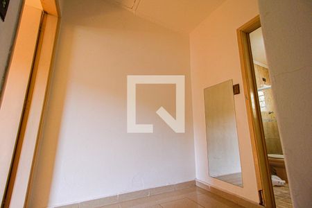 Casa para alugar com 148m², 2 quartos e 2 vagas Casa para alugar com 148m², 2 quartos e 2 vagasHall Quartos