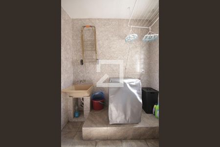 Casa à venda com 250m², 3 quartos e 2 vagasLavanderia