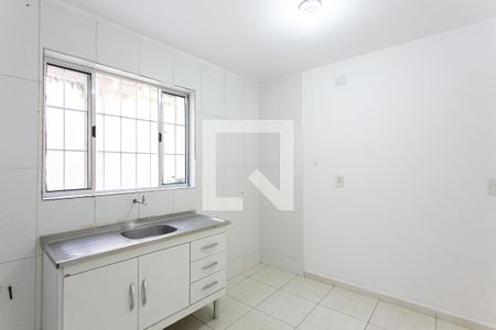 Cozinha de casa de condomínio para alugar com 1 quarto, 35m² em Vila Esperança, São Paulo