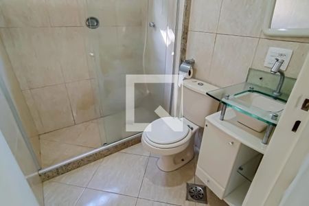 banheiro de apartamento à venda com 1 quarto, 60m² em Taquara, Rio de Janeiro