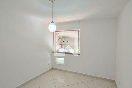 quarto de apartamento à venda com 1 quarto, 60m² em Taquara, Rio de Janeiro