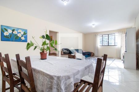 Sala  de casa para alugar com 5 quartos, 280m² em Jardim Social, Pinhais