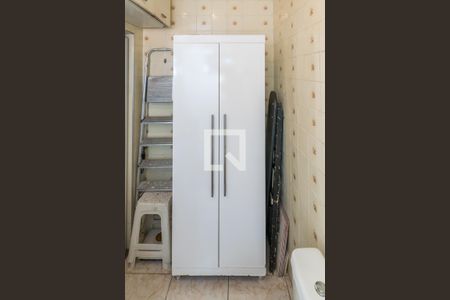 Casa para alugar com 344m², 3 quartos e 6 vagasBanheiro Social - Armário