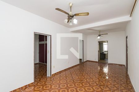 Sala de casa para alugar com 3 quartos, 344m² em Vicente de Carvalho, Rio de Janeiro