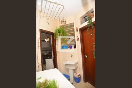 Apartamento à venda com 141m², 3 quartos e sem vagaÁrea de Serviço