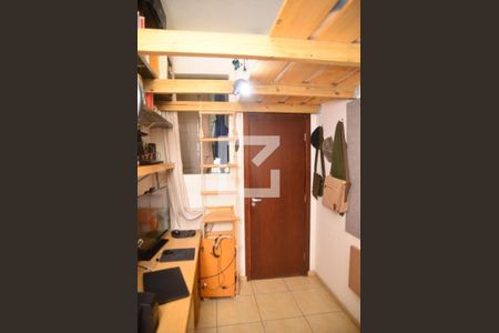 Apartamento à venda com 141m², 3 quartos e sem vagaQuarto de Serviço / Escritório