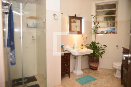 Apartamento à venda com 141m², 3 quartos e sem vagaBanheiro