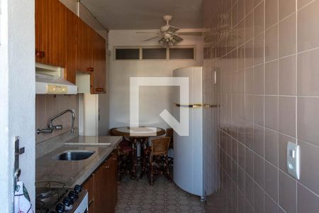 Apartamento à venda com 85m², 2 quartos e 1 vaga Apartamento à venda com 85m², 2 quartos e 1 vagaCozinha