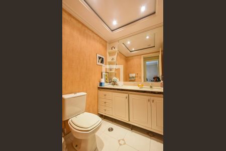 Apartamento à venda com 190m², 4 quartos e 4 vagasLavabo