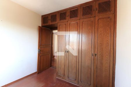 Apartamento à venda com 115m², 3 quartos e 2 vagasQuarto 2