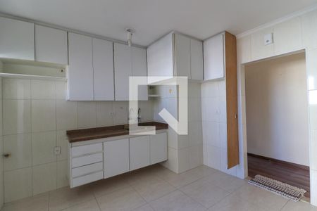 Apartamento à venda com 115m², 3 quartos e 2 vagasCozinha