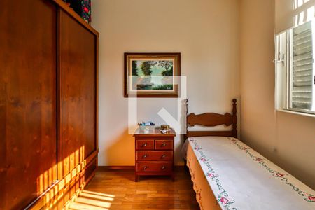 Casa à venda com 280m², 4 quartos e 3 vagasQuarto 2