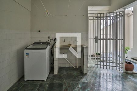 Casa à venda com 280m², 4 quartos e 3 vagasÁrea de Serviço